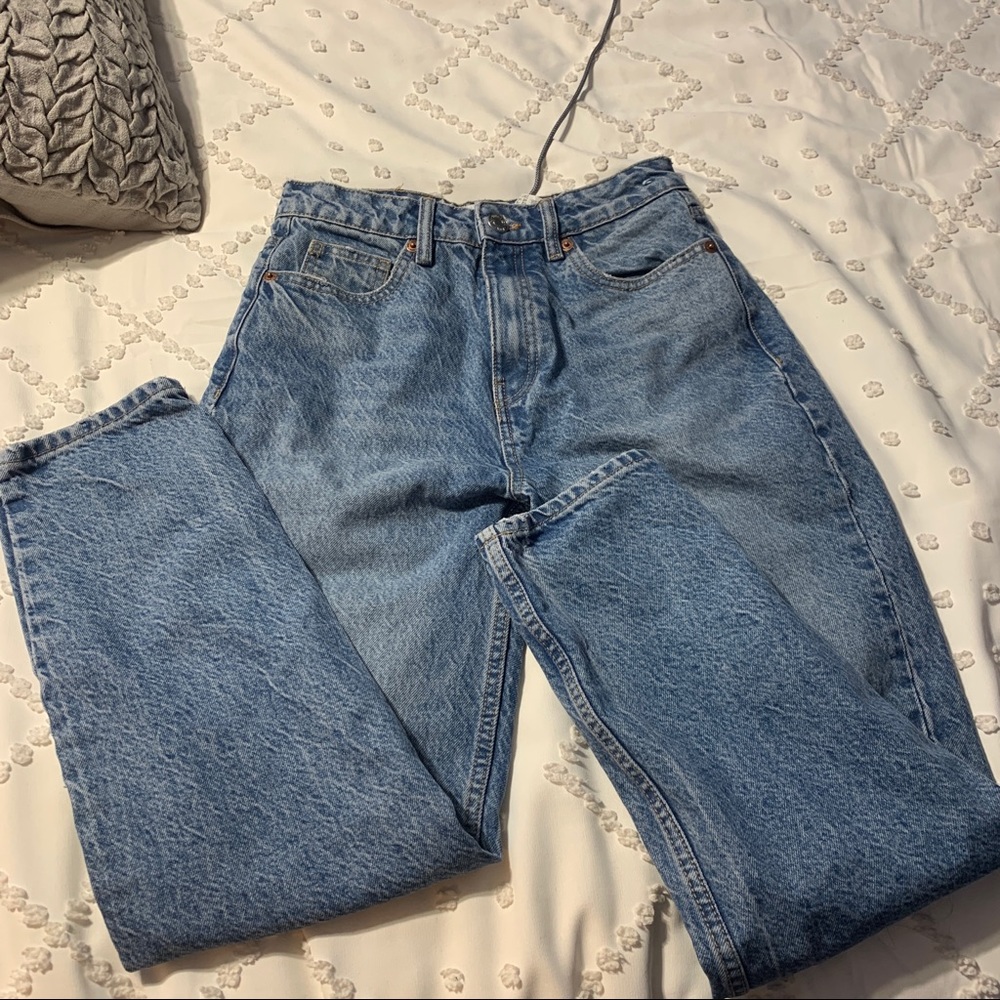 Zara 90s Mom Fit Jeans